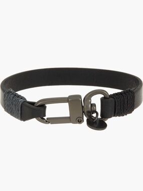NWOT Caputo & Co.
Leather Bracelet $65 MSRP